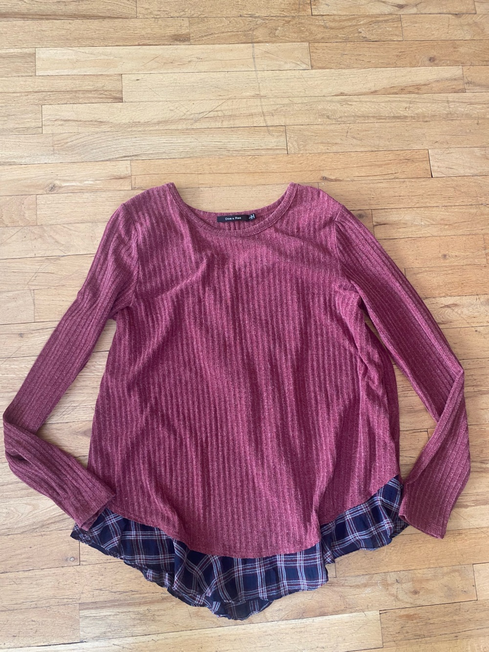 Doe & Rae great top!! Size large